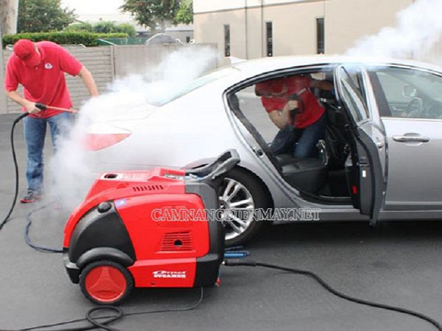 Giải pháp rửa xe khi máy còn nóng là dùng máy rửa xe hơi nước nóng 