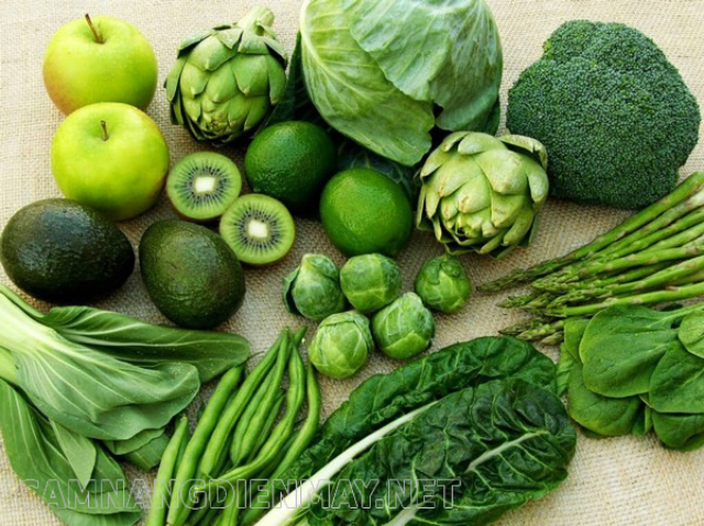 Trong rau xanh sẫm màu có chứa lượng DHA dồi dào